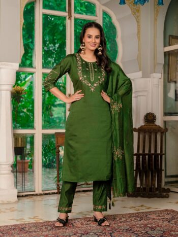 Women's Marina Silk Embroidered Kurta Pant Set with Maslin Dupatta (GREEN)